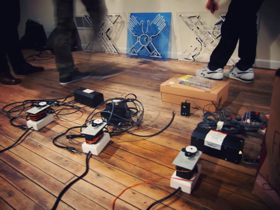 Installation parts, servos and controllers